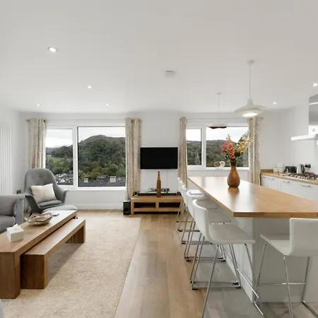 3 Bed In Oc-lr165 Holiday home *