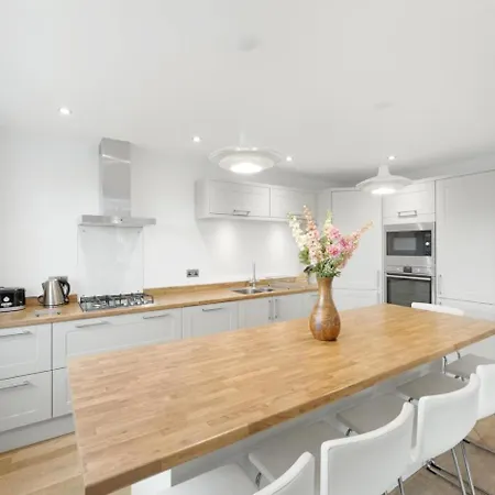 3 Bed In Oc-lr165